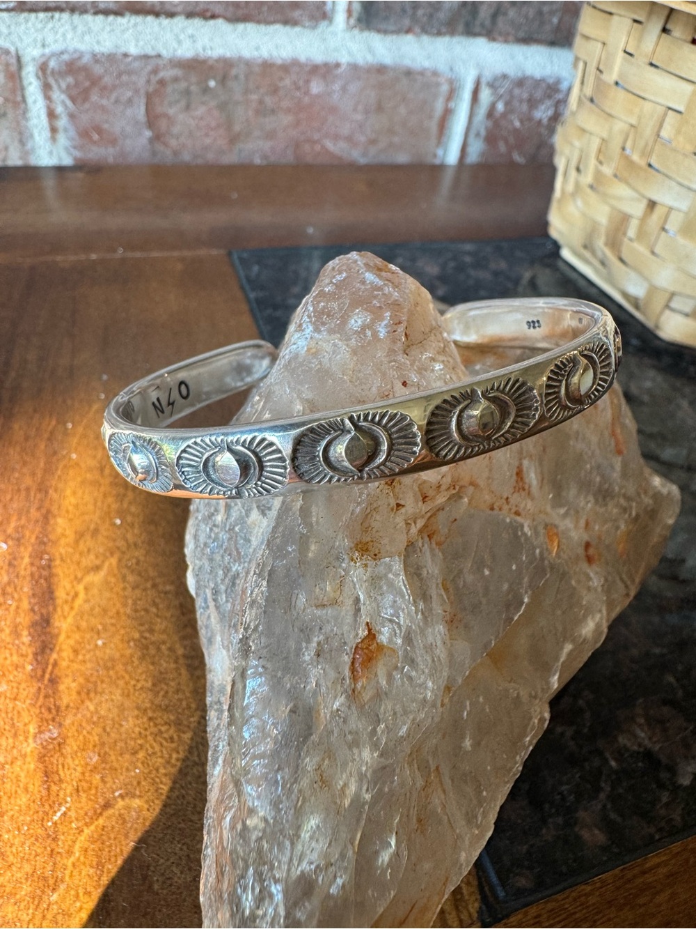 Trade 🌞 Numi Olive Heavyweight Hand Stamped Eye Cuff Bracelet M/L - Picture 12 of 16